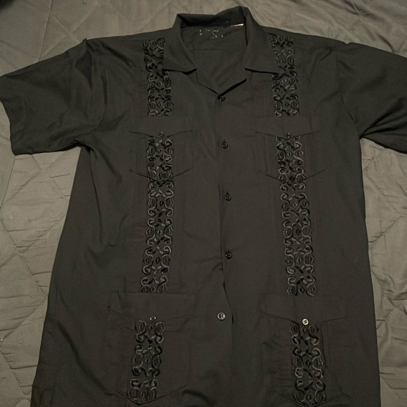 Black button up with design - Picture 1 of 3